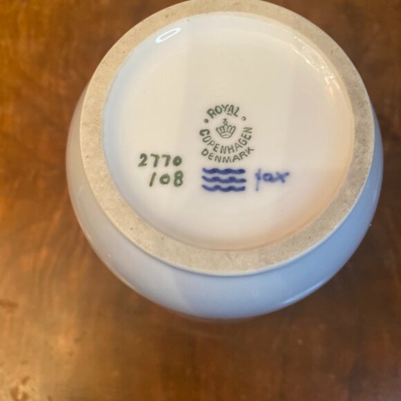 Royal Copenhagen Denmark Little Mermaid Vase EUC - Picture 4 of 4